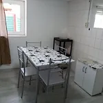 Am Seeufer Nr 1 *